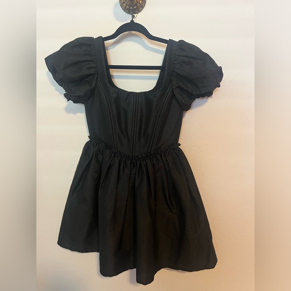 LOUISE NEW YORK The Chloe Dress in Black size Xs - Picture 2 of 7